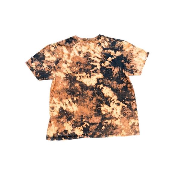 Yellowstone Dutton Ranch Bleached Tee - Picture 2 of 4